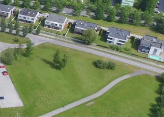 Apartment Papli 34 With Pool Parnu